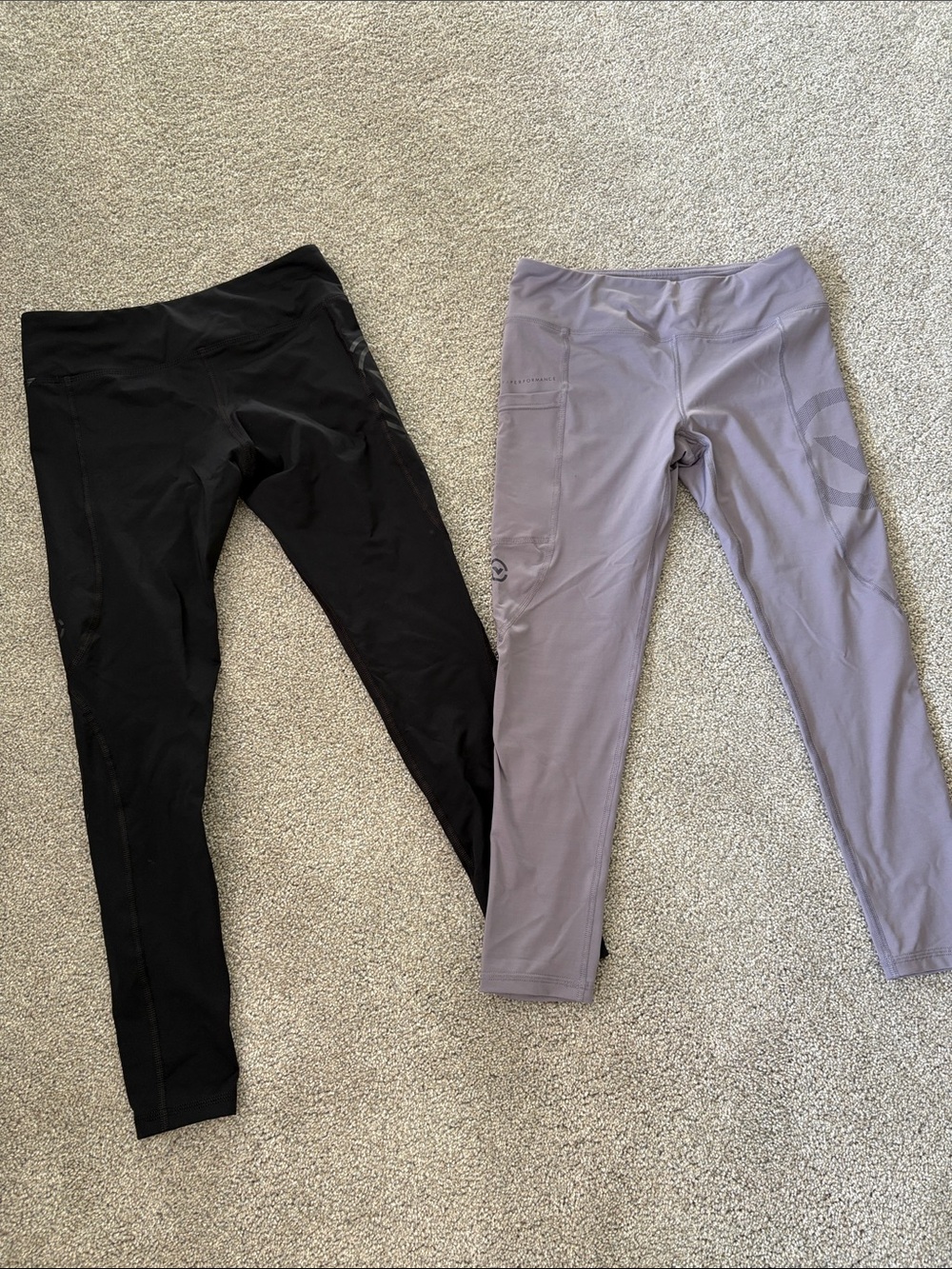 Women’s VIRUS Performance Leggings – Black & Light Gray